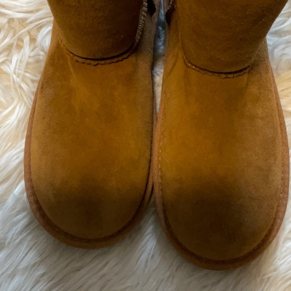 Kookaburra by UGG Women’s Chestnut Koola Short Boots Size 6 Style #1017090 - Picture 6 of 12